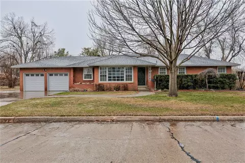 1203 Cruce St, Norman, OK 73069 photo 1