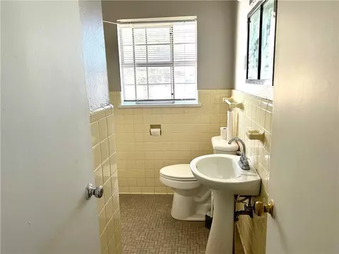 301 Apache Trl, Foss, OK 73647 photo 14