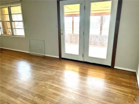 301 Apache Trl, Foss, OK 73647 photo 13