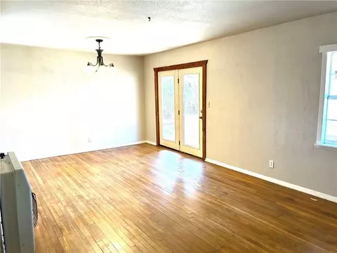301 Apache Trl, Foss, OK 73647 photo 7