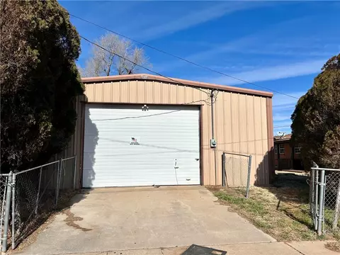 301 Apache Trl, Foss, OK 73647 photo 23