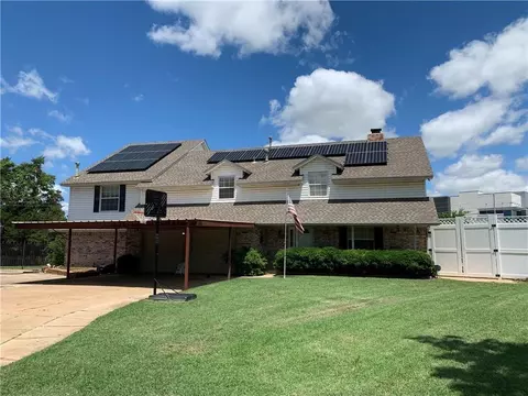 7336 N Hammond Cir, Warr Acres, OK 73132