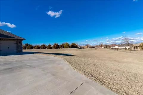 2379 County Road 1202, Tuttle, OK 73089 photo 4