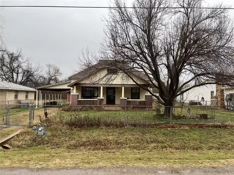 301 E North Boundary Rd, Verden, OK 73092