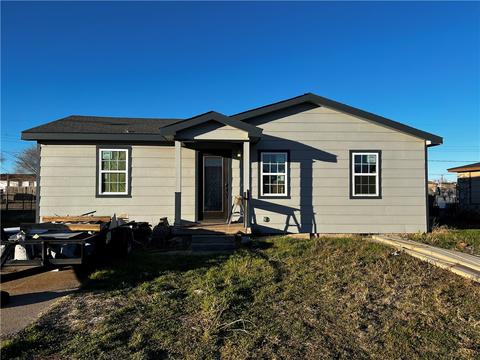 1325 E Hemlock St, Altus, OK 73521 photo 1