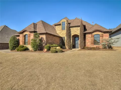 2801 Bison Dr, Edmond, OK 73034
