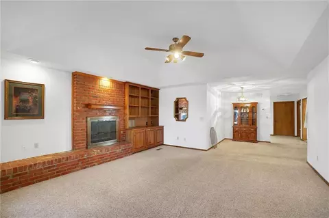 204 Buena Vista Loop, Altus, OK 73521 photo 8