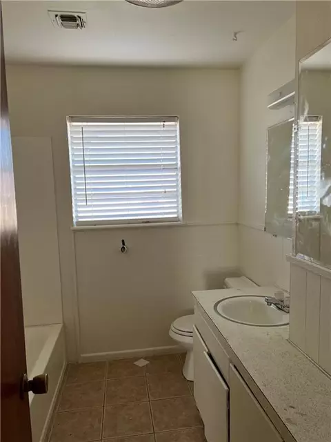 312 Cameron St, Altus, OK 73521 photo 5