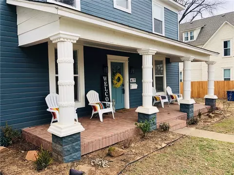 417 E Vilas Ave, Guthrie, OK 73044 photo 3