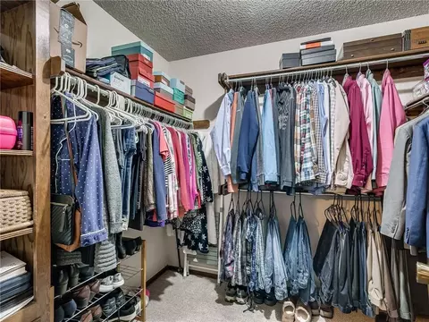 304 E Olympic Dr, Yukon, OK 73099 photo 18