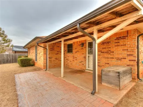 2008 Oak Forest Dr, Norman, OK 73071 photo 28