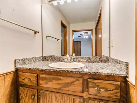 2008 Oak Forest Dr, Norman, OK 73071 photo 15
