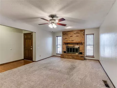 2008 Oak Forest Dr, Norman, OK 73071 photo 7