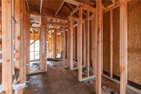 2909 Hazel Holw, Moore, OK 73160 photo 12