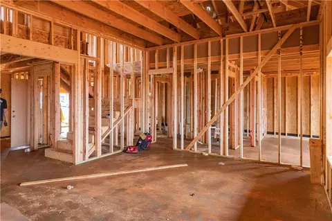 2909 Hazel Holw, Moore, OK 73160 photo 10
