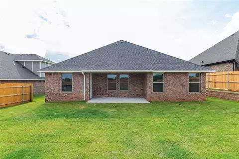 2913 Hazel Holw, Moore, OK 73160 photo 29