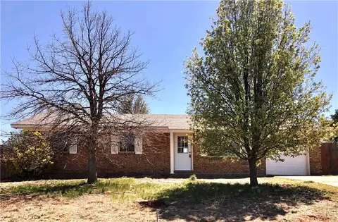 129 Bluestem St, Weatherford, OK 73096