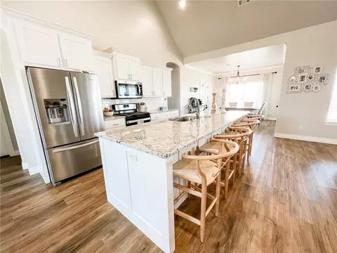 3605 Regal Dr, Altus, OK 73521 photo 3