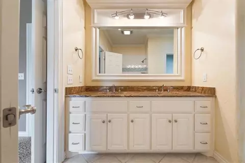 12800 Rohan Ct, Moore, OK 73170 photo 34