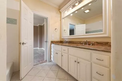 12800 Rohan Ct, Moore, OK 73170 photo 33