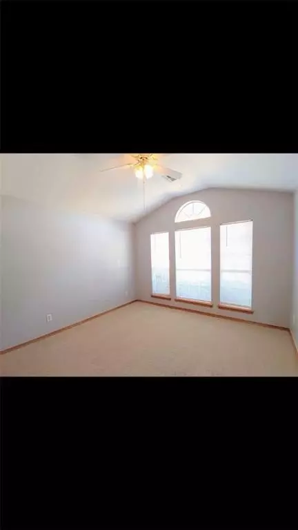512 S Quail Run, Altus, OK 73521 photo 4