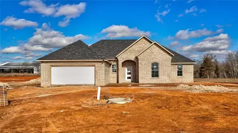 228 Shavano St, Shawnee, OK 74804