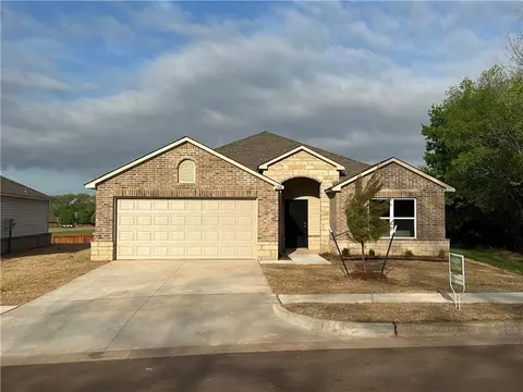 1300 Marble Ter, Noble, OK 73068