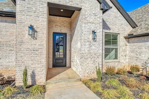 4839 Constitution Ln, Tuttle, OK 73089 photo 3