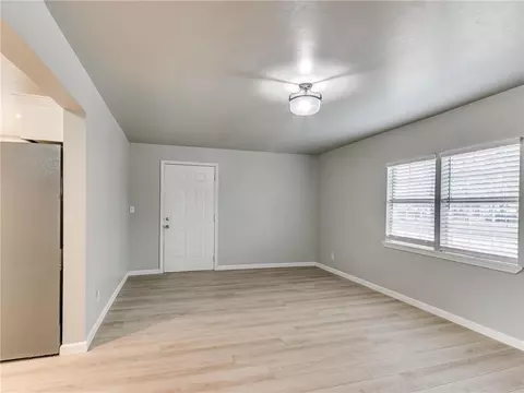 204 SE 3rd St, Perkins, OK 74059 photo 23