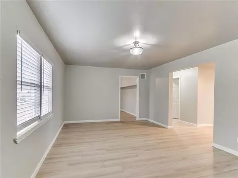 204 SE 3rd St, Perkins, OK 74059 photo 22