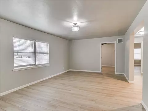 204 SE 3rd St, Perkins, OK 74059 photo 25