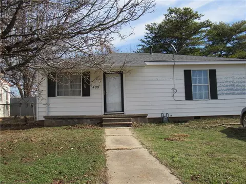 409 S Culver St, Meeker, OK 74855
