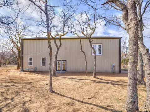 7785 NE 144th Ave, Norman, OK 73026
