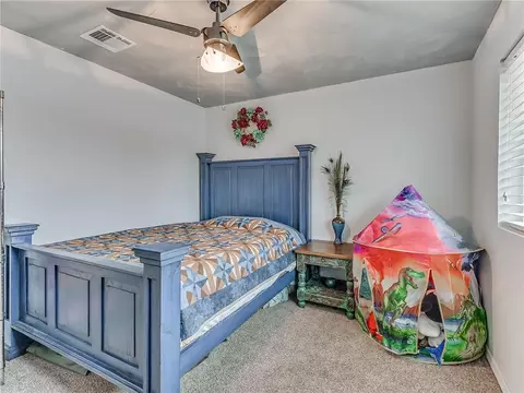 606 E Main St, Tuttle, OK 73089 photo 27
