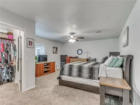 606 E Main St, Tuttle, OK 73089 photo 16