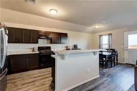 518 Crystal Ln, Tuttle, OK 73089 photo 7