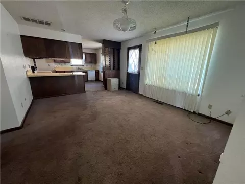 323 S Canyon St, Guymon, OK 73942 photo 6