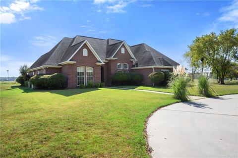 1832 Pine Lake Rd, Broken Bow, OK 74728 photo 1