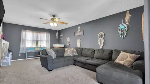 107 W Barger St, Wayne, OK 73095 photo 4