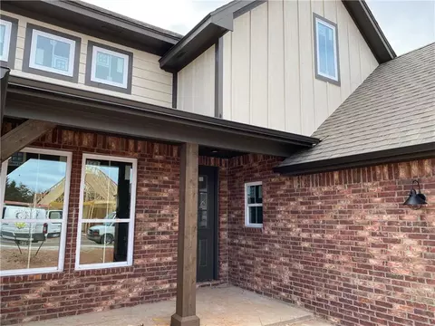 8808 Beechgrove Dr, Arcadia, OK 73007