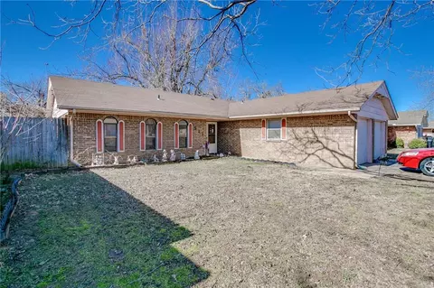 511 Harris Dr, Mcloud, OK 74851 photo 1