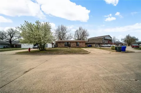 2264 Donna Dr, Norman, OK 73071 photo 25