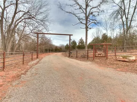 335300 E County Road 1048, Mcloud, OK 74851 photo 7