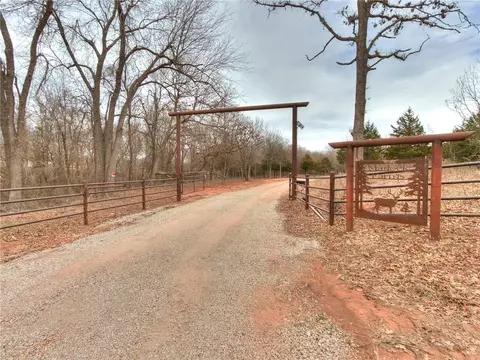 335300 E County Road 1048, Mcloud, OK 74851 photo 8