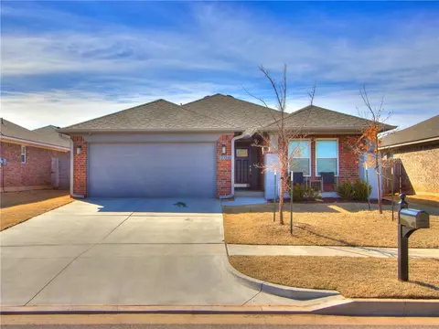 706 Blue Fish Rd, Norman, OK 73069 photo 1