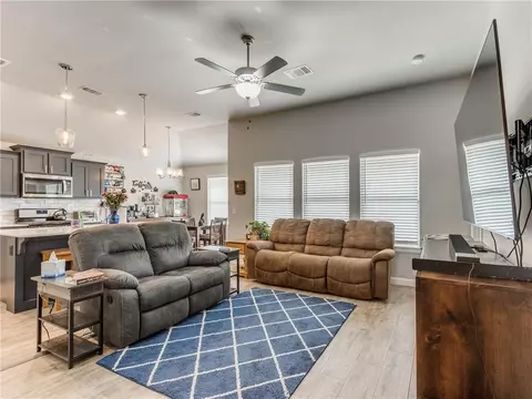 706 Blue Fish Rd, Norman, OK 73069 photo 10