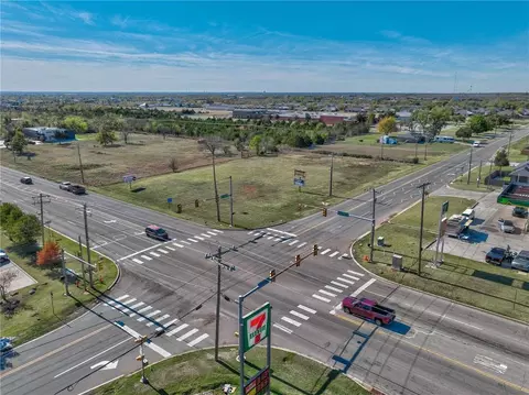 9001 S Sooner Rd, Oklahoma City, OK 73156