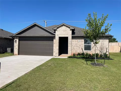 4105 Palmetto Bluff Dr, Mustang, OK 73064