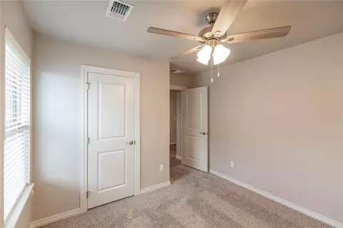 1616 NE 33rd St, Moore, OK 73160 photo 25