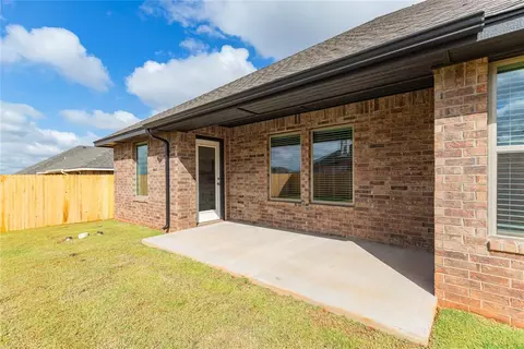 1616 NE 33rd St, Moore, OK 73160 photo 33